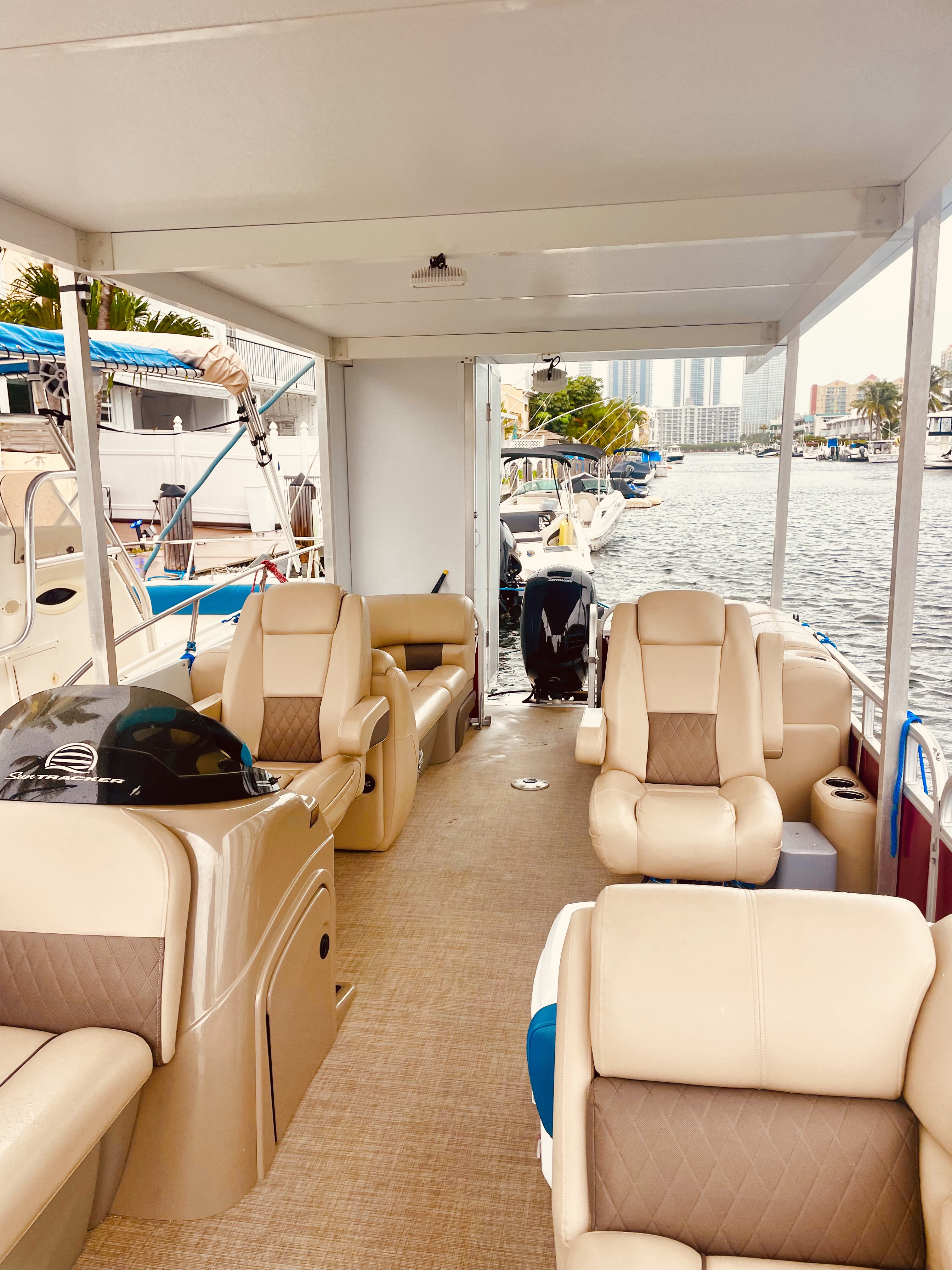miami boat rentals